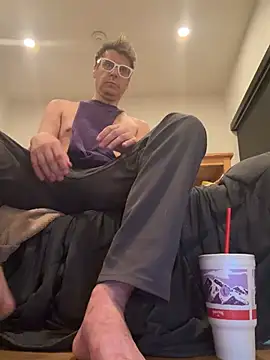 JohnnyABottom online show from July 22, 2026, 1:52 am