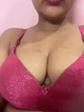 Riya980 online show from July 29, 2026, 10:08 pm