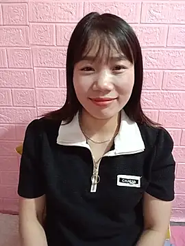 Yimy19 online show from July 22, 2026, 11:57 am