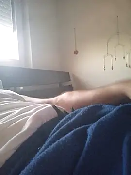 zvonkooo online show from July 23, 2026, 3:37 am