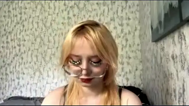 EvelinBossi online show from July 23, 2026, 11:41 am