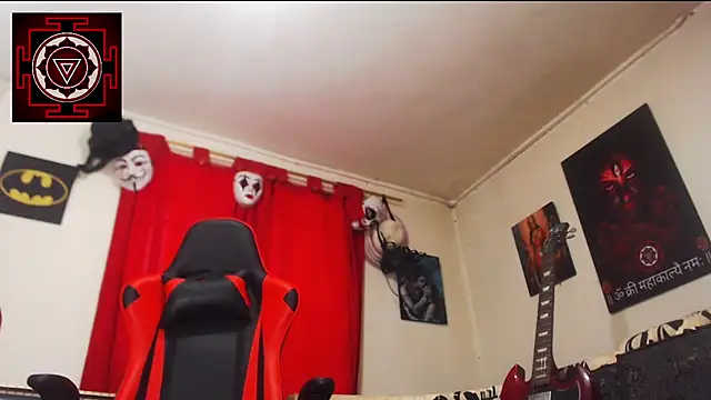 Amanda Valeska online show from December 17, 2024, 3:39 pm