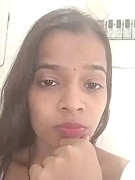 Itsjanvi07 online show from July 27, 2026, 7:04 am