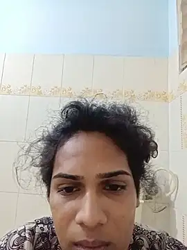 UniqueXCouple online show from August 6, 2026, 9:55 am