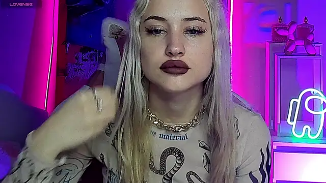 LaslyAngel online show from July 29, 2026, 5:16 am