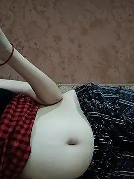 Girlnew online show from August 7, 2026, 7:32 am