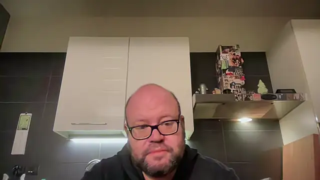 theitalianbear online show from March 19, 2026, 3:43 am