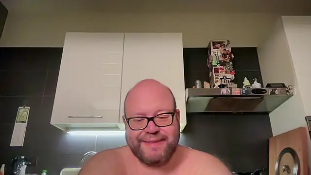 theitalianbear online show from May 15, 2026, 11:12 pm