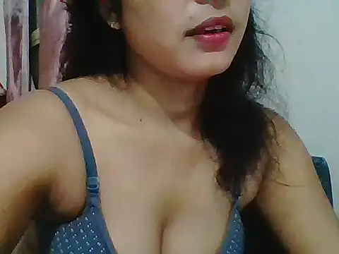 POJA SHARMAA online show from July 31, 2026, 6:40 pm