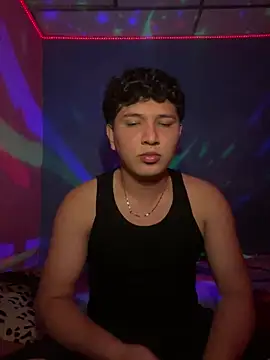 Eduardosexy  online show from August 8, 2026, 12:13 am
