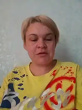 LittleFlower777 online show from July 27, 2026, 12:34 pm