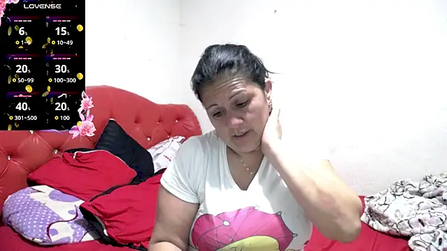 sexy jhoan88 online show from May 15, 2026, 11:56 pm
