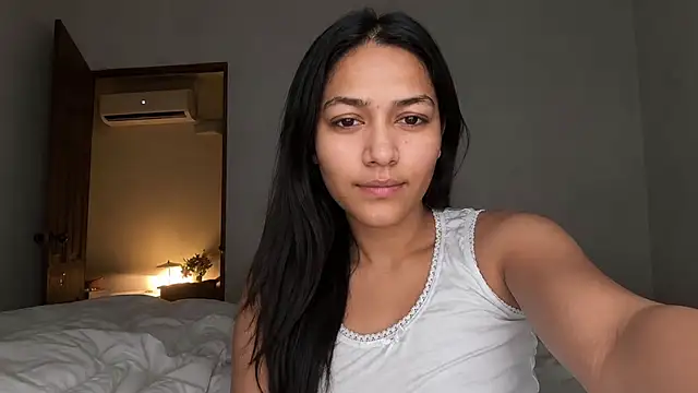 Shraddha926 online show from July 26, 2026, 4:42 am
