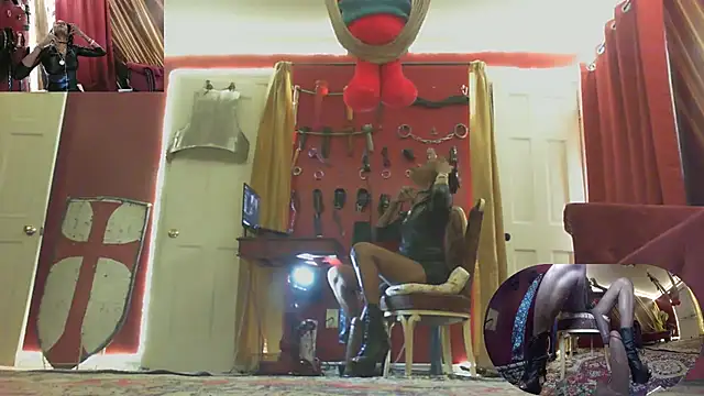 Snapshot of TheMississippiMadame chatting on January 14, 2026, 1:55 am TheMississippiMadame online show from January 14, 2026, 1:55 am