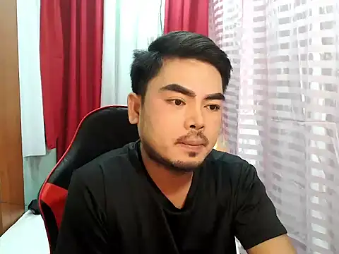gabbiealejandro online show from August 3, 2026, 11:19 pm
