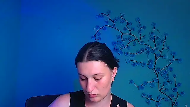 Erica Wonder  online show from August 3, 2026, 11:26 am