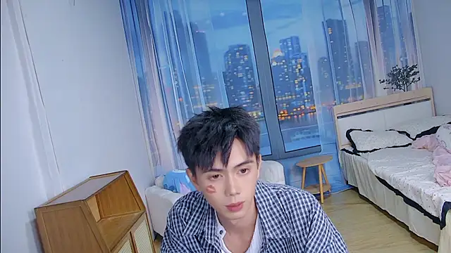 xiaoyang-FF online show from July 28, 2026, 7:39 pm