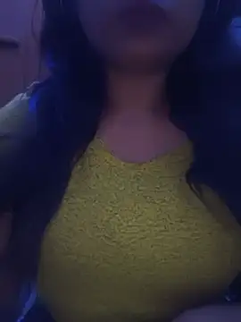 Hotty Bitch69 online show from August 8, 2026, 9:06 pm