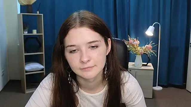 KatelynnGilson online show from August 1, 2026, 4:01 am