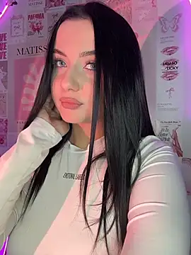 PinkyKitten online show from August 2, 2026, 6:06 pm