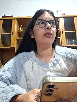 Snapshot of Brilenn chatting on August 2, 2026, 4:55 am Brilenn online show from August 2, 2026, 4:55 am