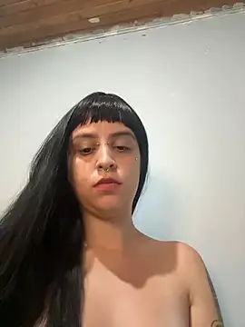 larasecrets99 online show from August 4, 2026, 2:48 am