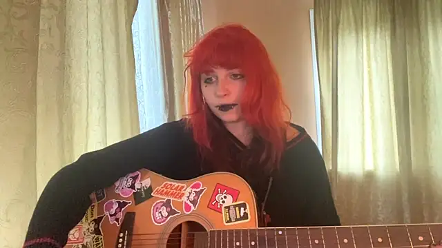LyndseyCronshaw online show from August 3, 2026, 9:04 am