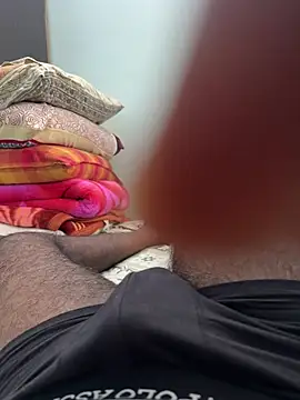 make you cum 00 online show from August 4, 2026, 6:38 am