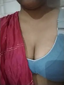 Radhaspark online show from August 6, 2026, 3:30 am