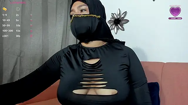 zaahira 66 online show from August 5, 2026, 2:25 am