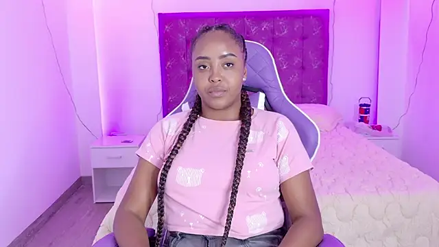 evangelineebleane online show from August 4, 2026, 5:48 pm