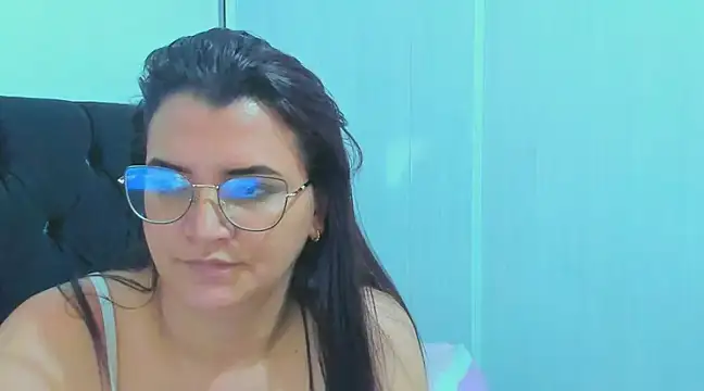 MARILYN GARCIA online show from December 8, 2024, 8:36 pm