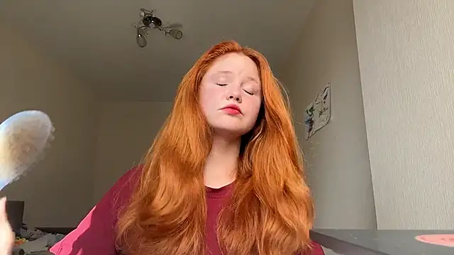 MaryLowland online show from August 5, 2026, 1:36 pm