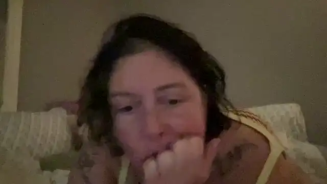pegggysue69 online show from August 6, 2026, 1:40 am