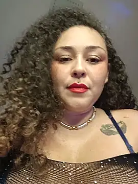 Snapshot of MissVelvet69 chatting on August 6, 2026, 2:52 pm MissVelvet69 online show from August 6, 2026, 2:52 pm