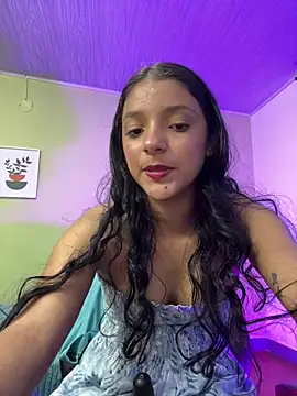 Snapshot of Skinny_saray chatting on August 8, 2026, 1:57 pm Skinny saray online show from August 8, 2026, 1:57 pm