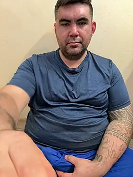 bichubbyguy online show from August 8, 2026, 11:50 pm