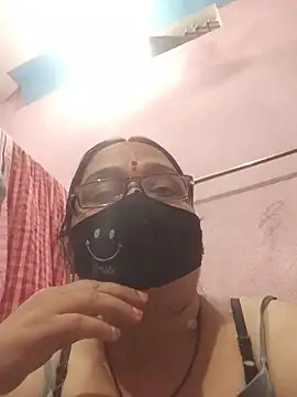 Desi sugar online show from August 8, 2026, 9:17 pm