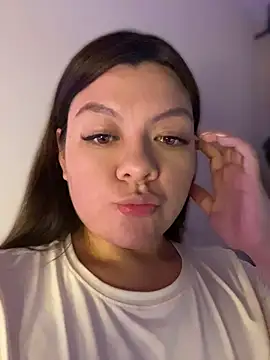 AnnaSanchez online show from August 10, 2026, 1:53 am