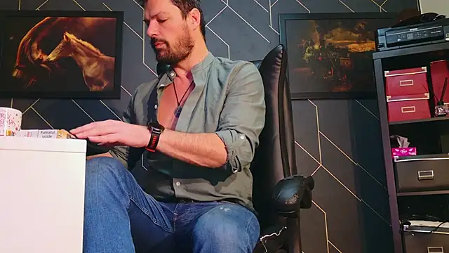 ChrisKox online show from January 24, 2025, 2:07 am