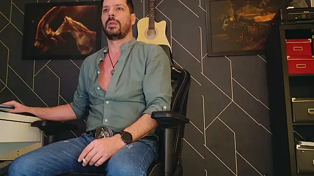 ChrisKox online show from February 3, 2025, 10:03 am