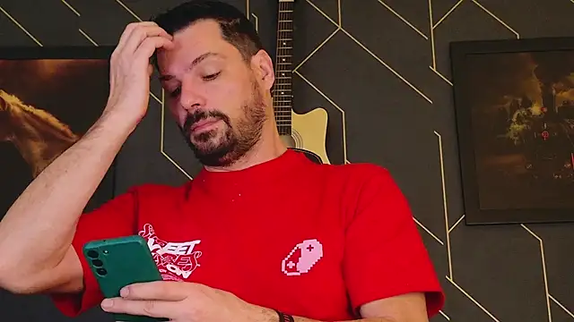 ChrisKox online show from February 4, 2025, 1:48 pm