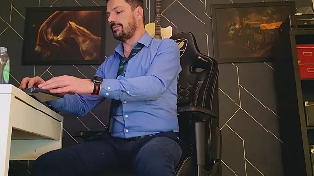 ChrisKox online show from February 5, 2025, 5:31 pm