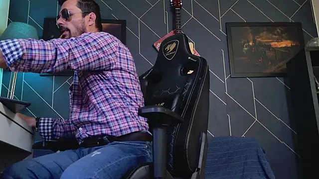 Snapshot of ChrisKox chatting on February 26, 2026, 1:32 pm ChrisKox online show from February 26, 2026, 1:32 pm