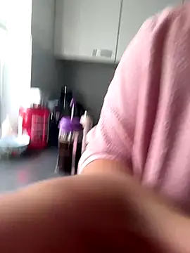 BootyLola online show from October 5, 2025, 8:45 am