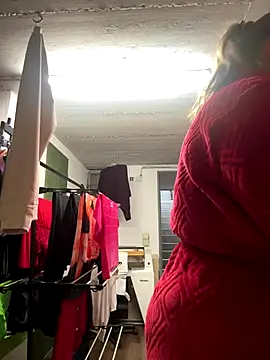 BootyLola online show from December 19, 2025, 9:16 am