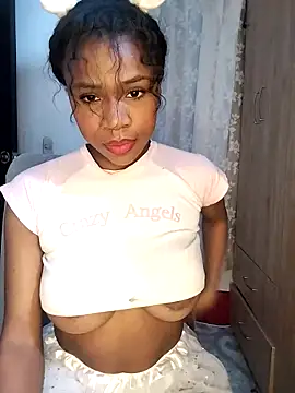 angel allis online show from October 31, 2025, 3:18 am