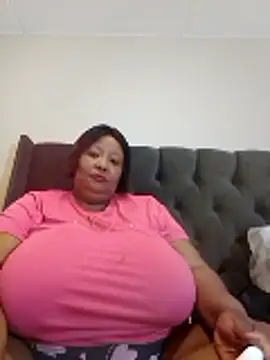 Snapshot of nancy111 chatting on April 23, 2026, 1:51 am nancy111 online show from April 23, 2026, 1:51 am