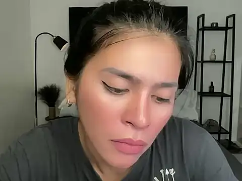 Snapshot of your_bianca69 chatting on December 16, 2024, 10:45 pm your bianca69 online show from December 16, 2024, 10:45 pm