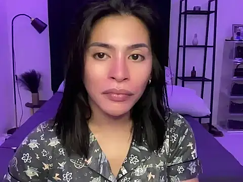 Snapshot of your_bianca69 chatting on December 21, 2024, 12:49 pm your bianca69 online show from December 21, 2024, 12:49 pm